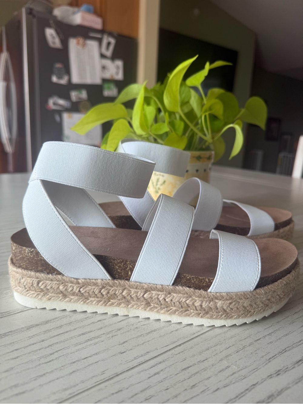 Madden Girl Carly Platform Sandals Size 7